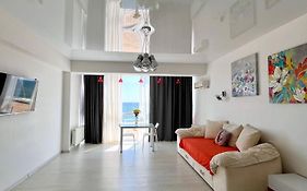 Done Kandybone Apartments